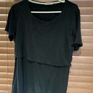 Short sleeve breastfeeding top choose 4 items for 20$